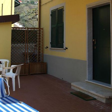La Casa Delle Rose Room With Air Conditioning La Spezia Exterior foto